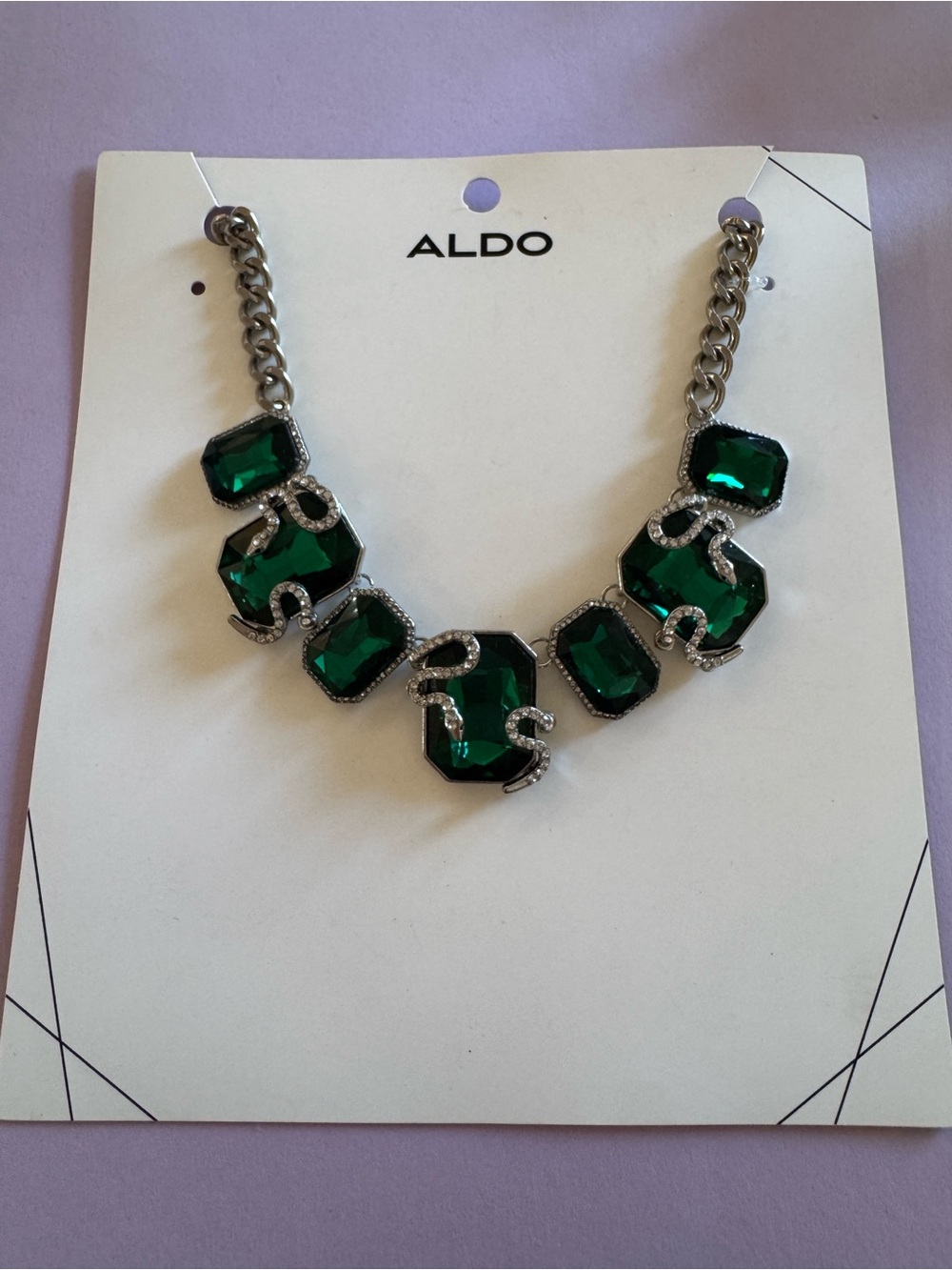 21cm ALDO Emerald Green Crystal Statement Necklace with Rhinestone Accents